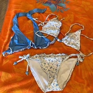 Bikini with two different tops!